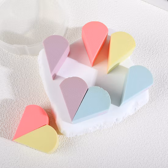 Spugna per trucco a forma di triangolo di petali di alta qualità per la pulizia del viso